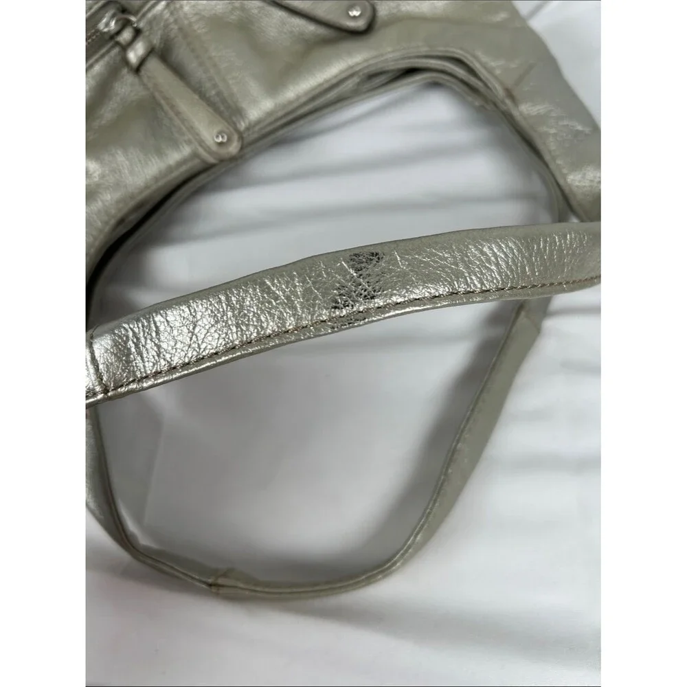 Tignanello Leather Metallic Silver Hobo Bag with Matching Wallet And Keyring
